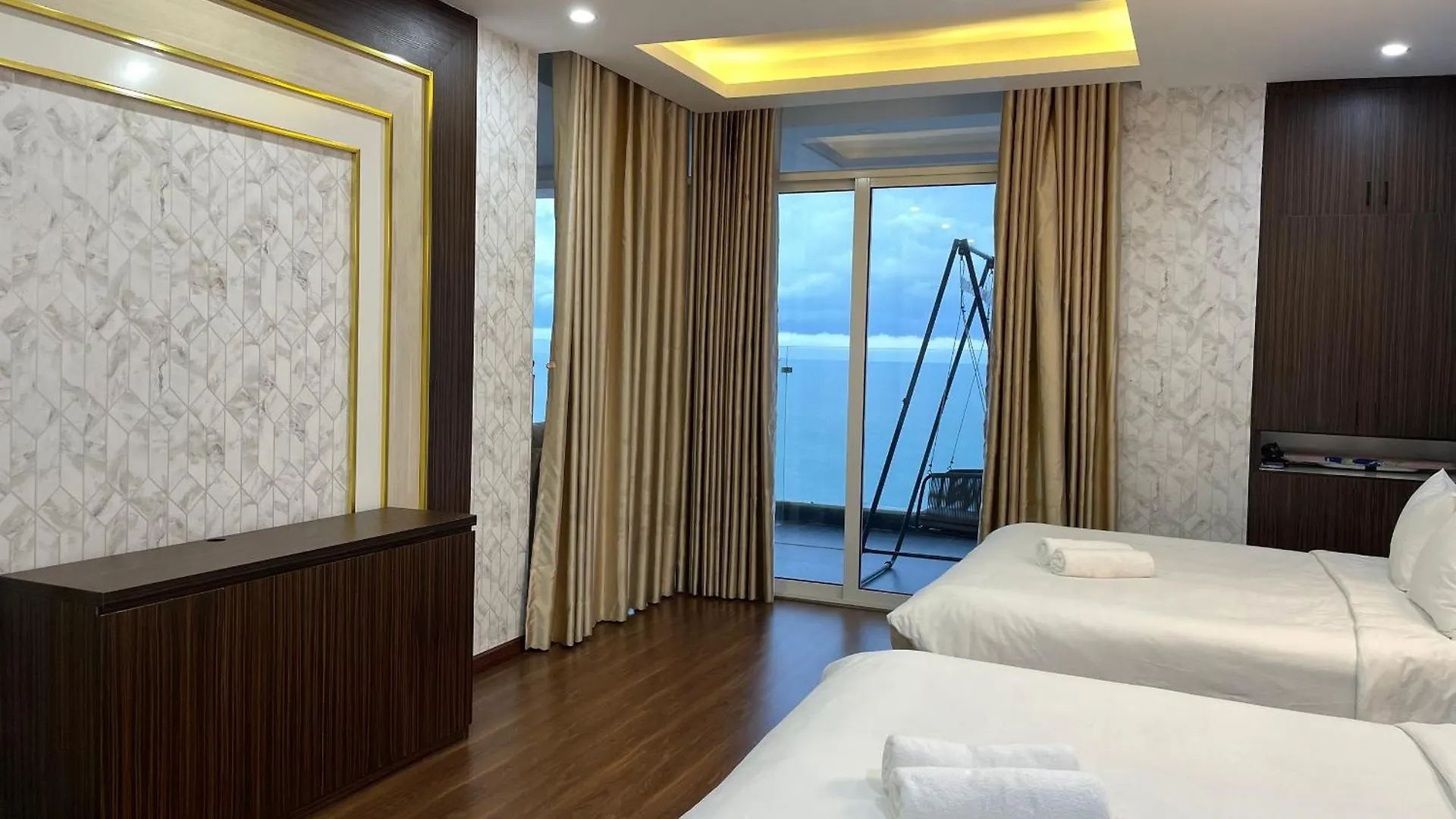 Penthouse 5Pn Oasky Apartment Vung Tau 0*,  Vietnam