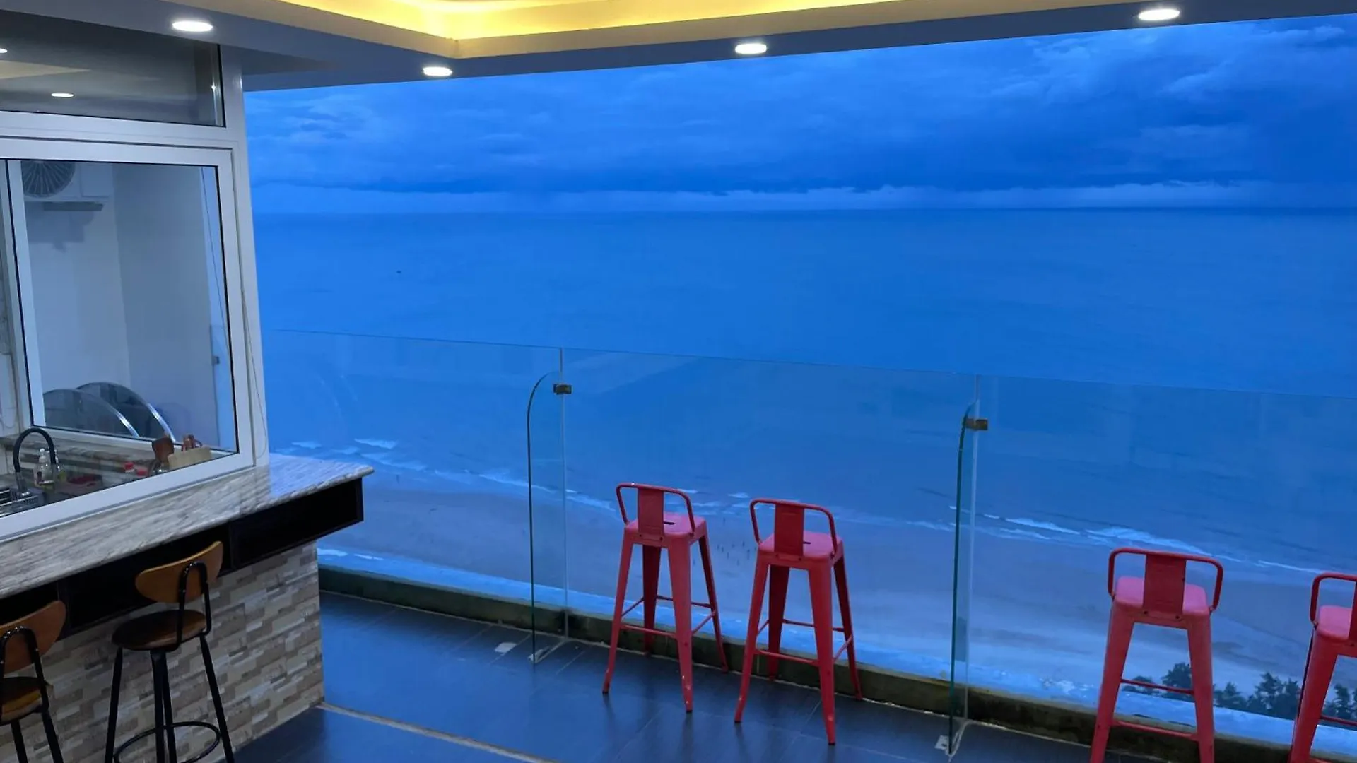 Penthouse 5Pn Oasky Apartment Vung Tau 0*,  Vietnam